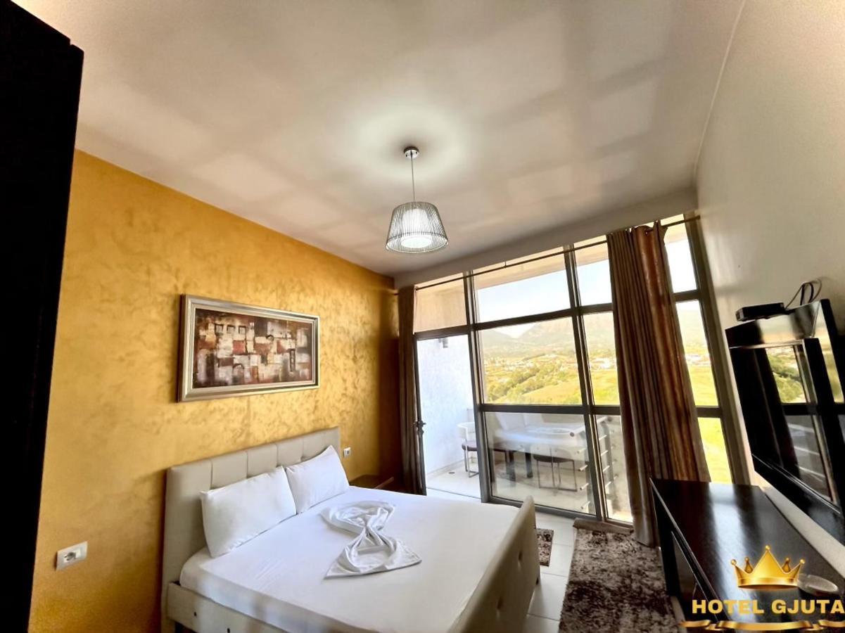 Hotel Gjuta Тирана Экстерьер фото