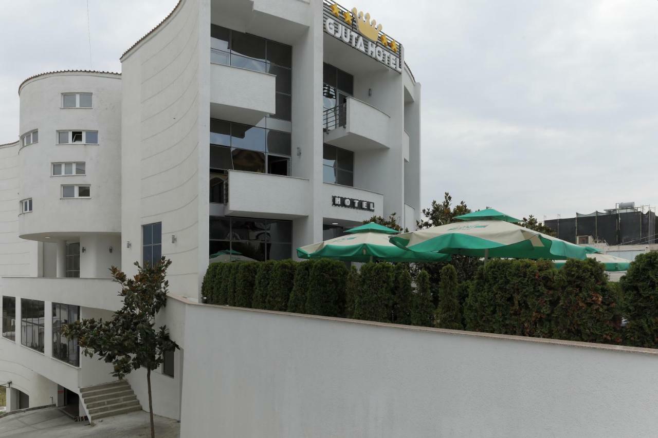 Hotel Gjuta Тирана Экстерьер фото